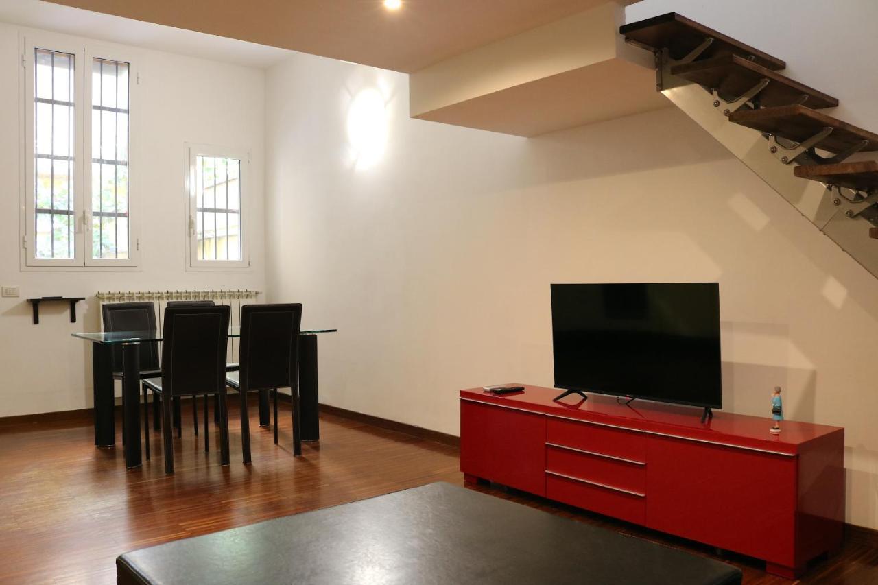 Cozy & Large Loft Famagosta Appartement Milaan Buitenkant foto